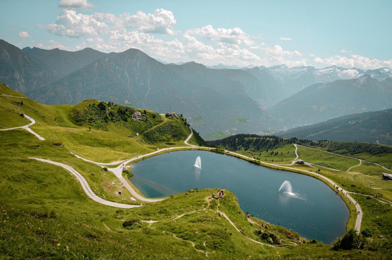 Hotel Das Gastein - Ganzjahrig Inklusive Alpentherme Gastein & Sommersaison Inklusive Gasteiner Bergbahnen バート・ホーフガシュタイン エクステリア 写真