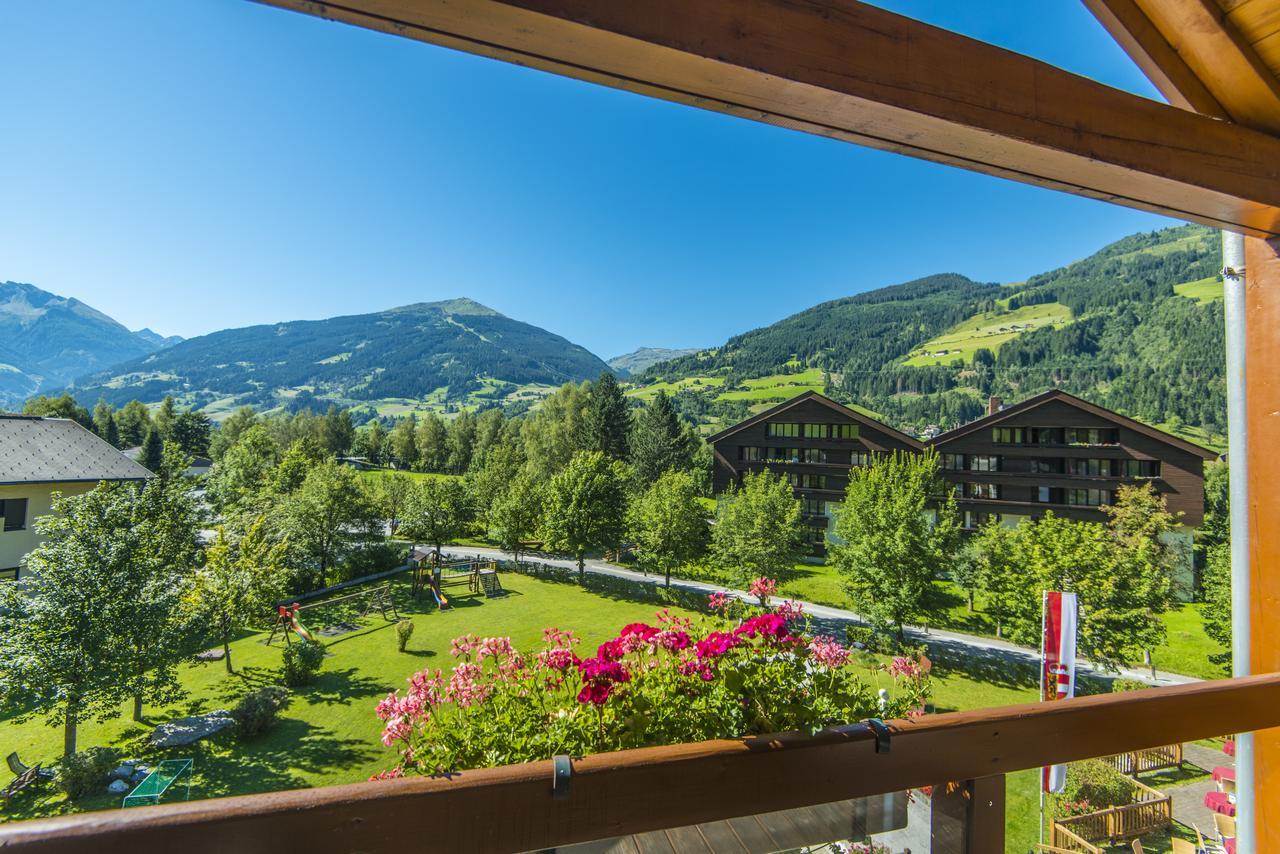 Hotel Das Gastein - Ganzjahrig Inklusive Alpentherme Gastein & Sommersaison Inklusive Gasteiner Bergbahnen バート・ホーフガシュタイン エクステリア 写真